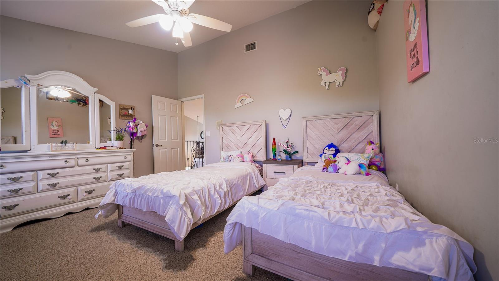 Image 19 of 64 For 2851 Granada Boulevard