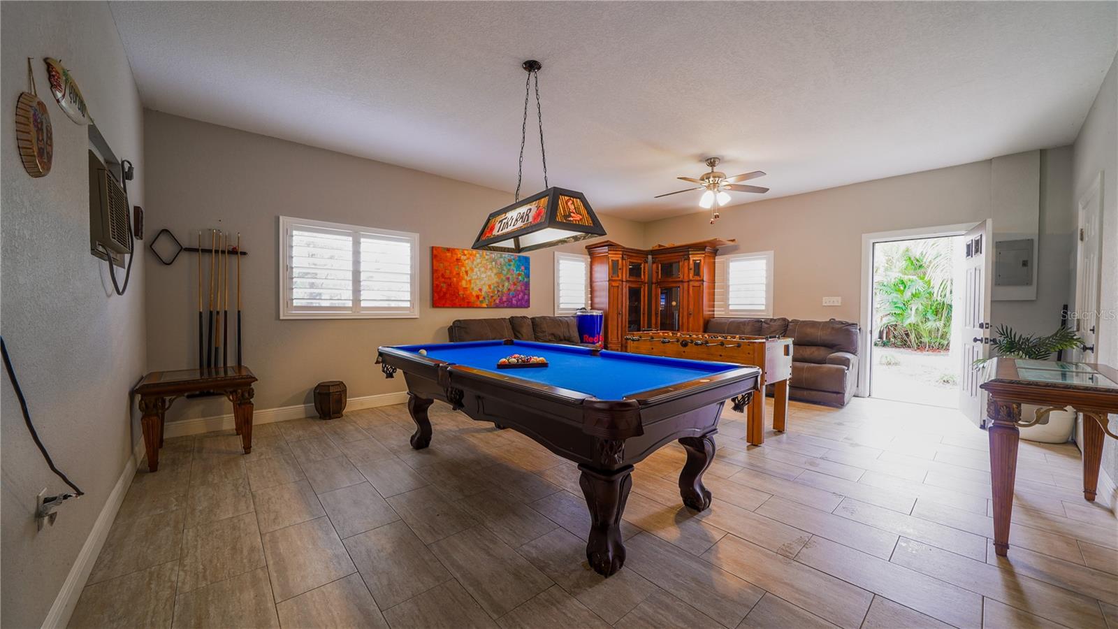 Image 26 of 64 For 2851 Granada Boulevard