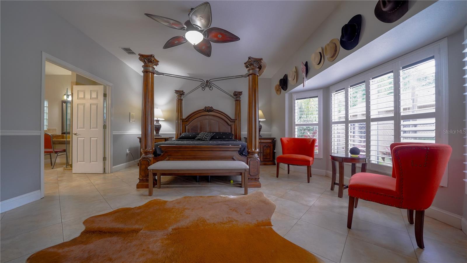 Image 33 of 64 For 2851 Granada Boulevard