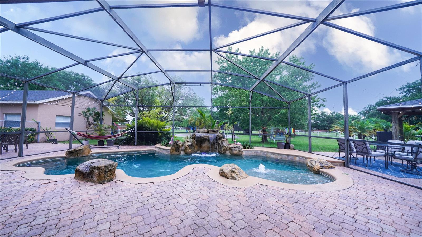 Image 69 of 87 For 2851 Granada Boulevard