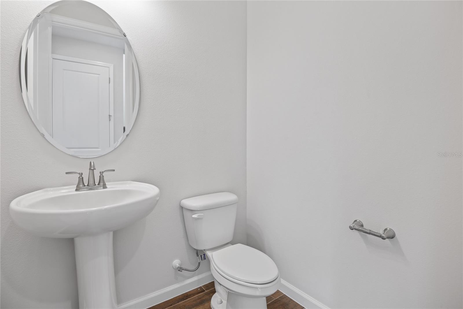 Image 3 of 15 For 660 Summit River Drive