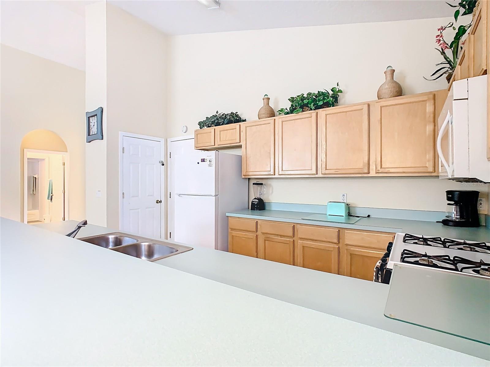 Image 21 of 58 For 341 Whittier Street