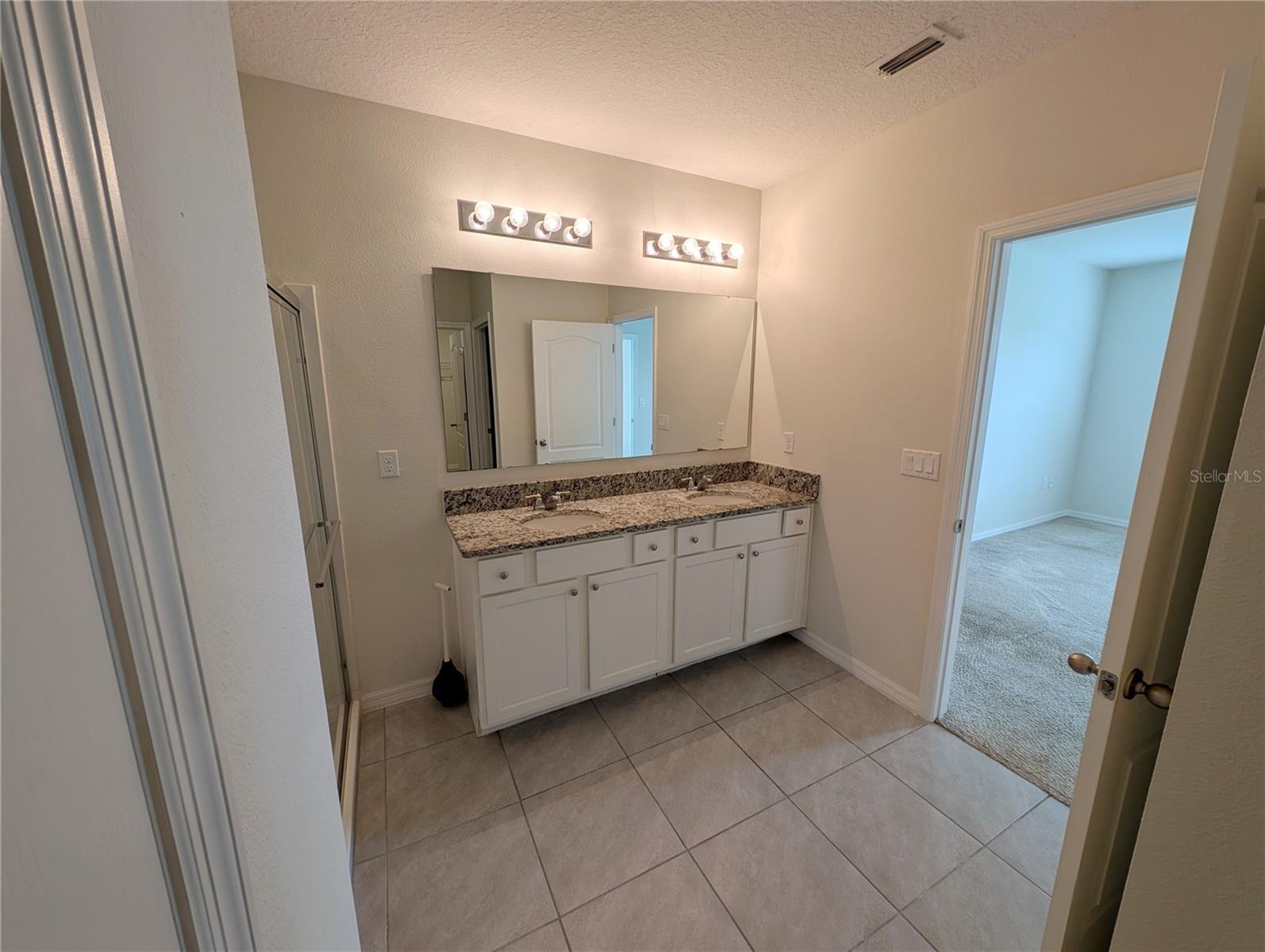 Image 14 of 18 For 2479 White Lilly Drive