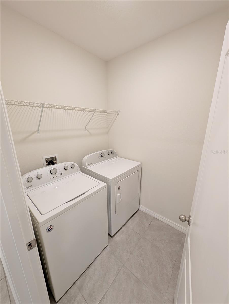 Image 15 of 18 For 2479 White Lilly Drive
