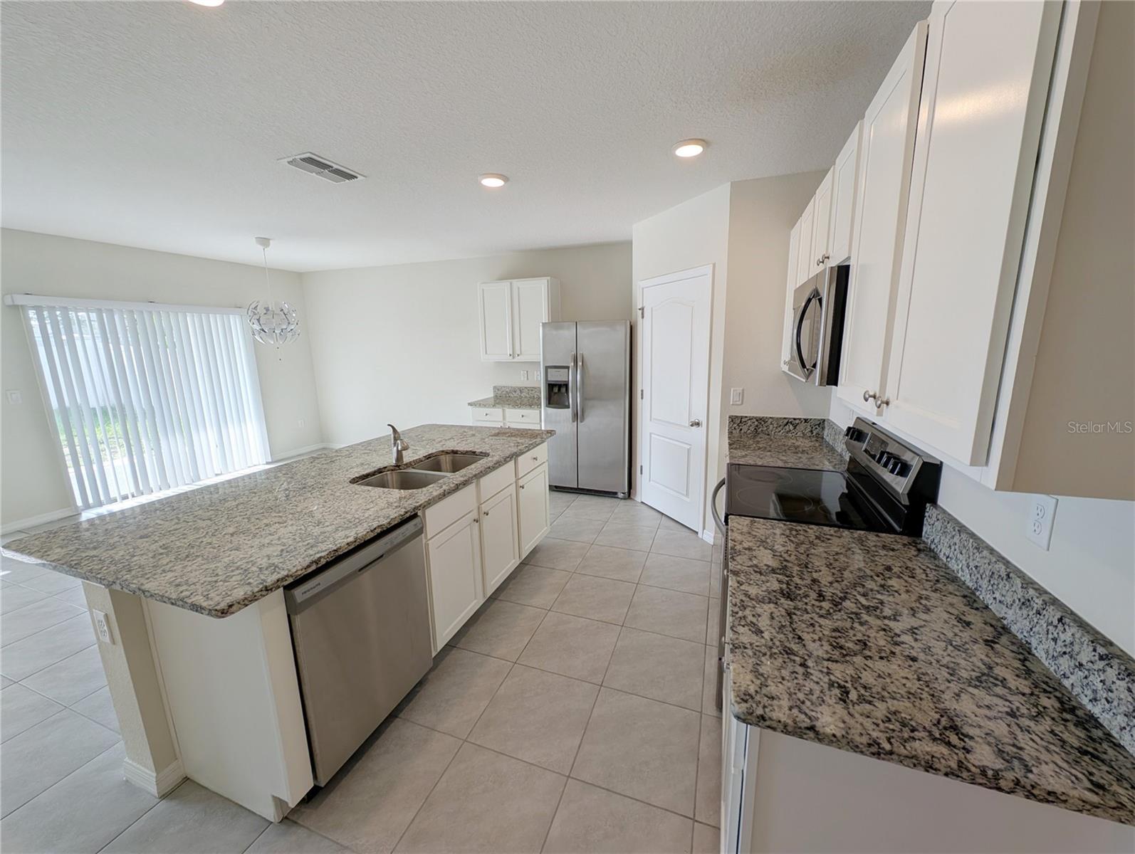 Image 4 of 18 For 2479 White Lilly Drive