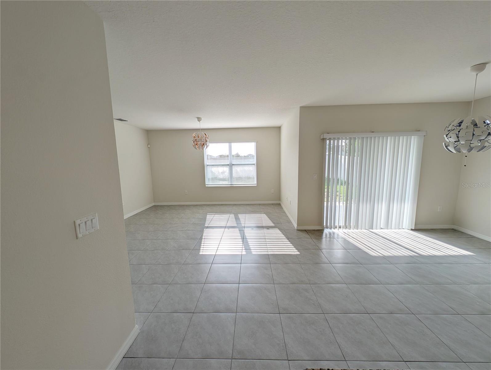 Image 6 of 18 For 2479 White Lilly Drive