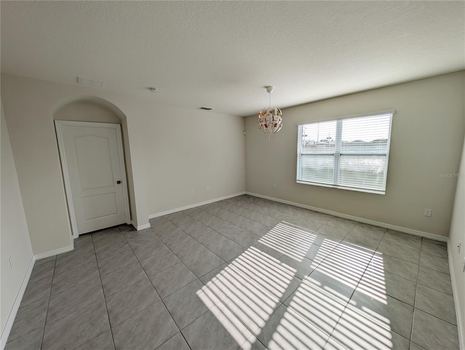 Image 7 of 18 For 2479 White Lilly Drive