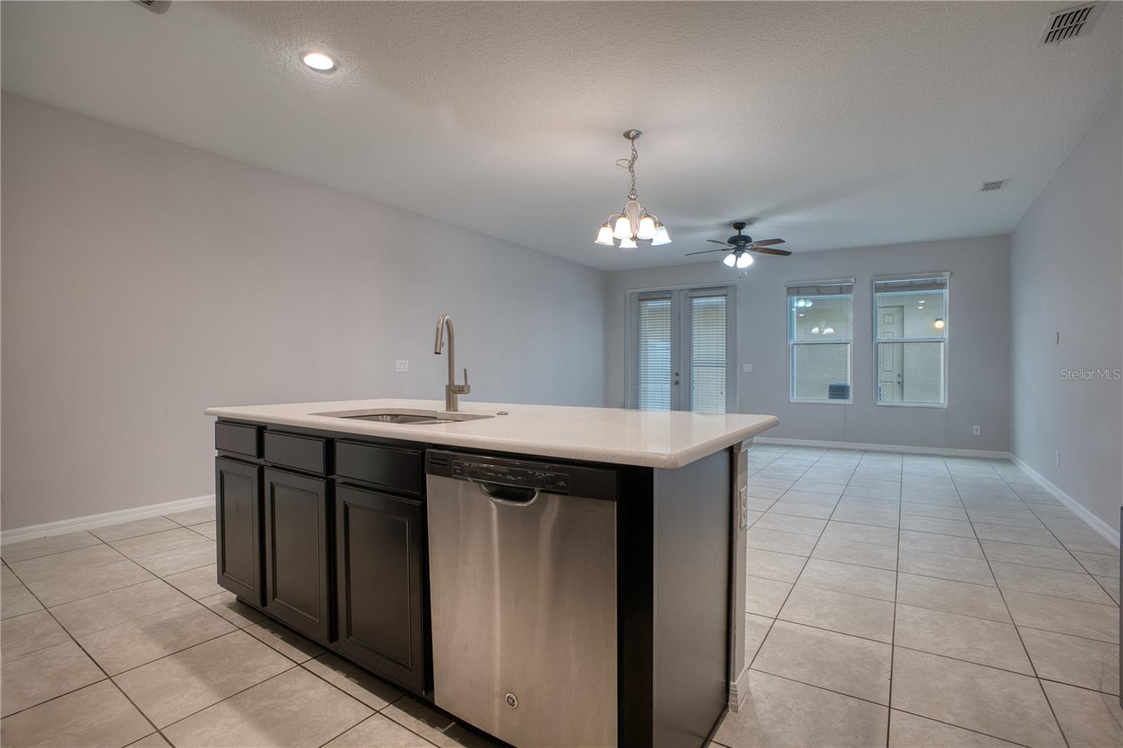 Image 8 of 38 For 7685 Ripplepointe Way