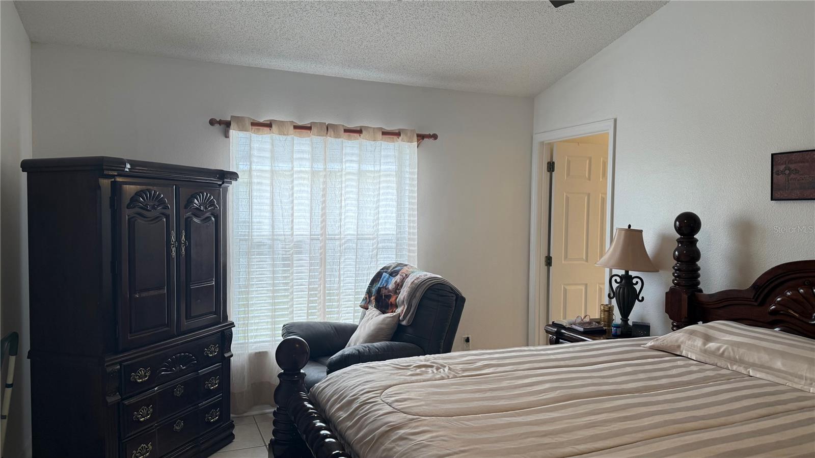 Image 22 of 66 For 2646 Quarterdeck Court