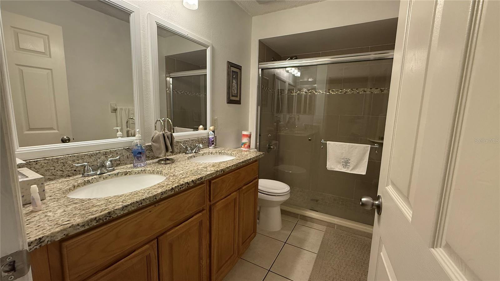 Image 31 of 66 For 2646 Quarterdeck Court