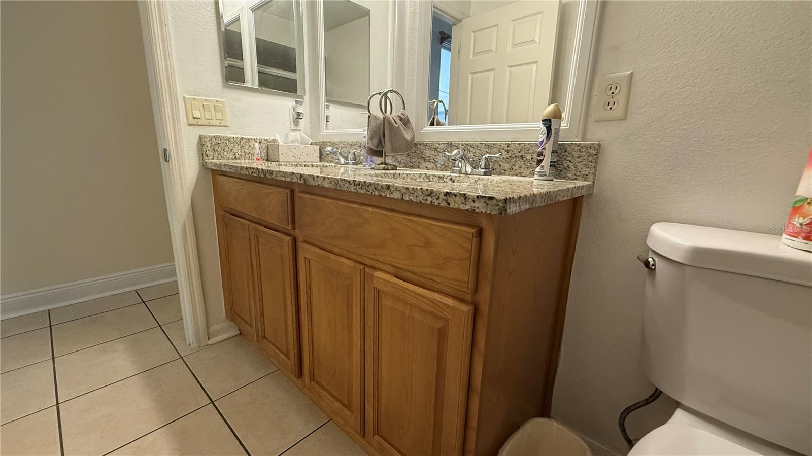 Image 35 of 66 For 2646 Quarterdeck Court