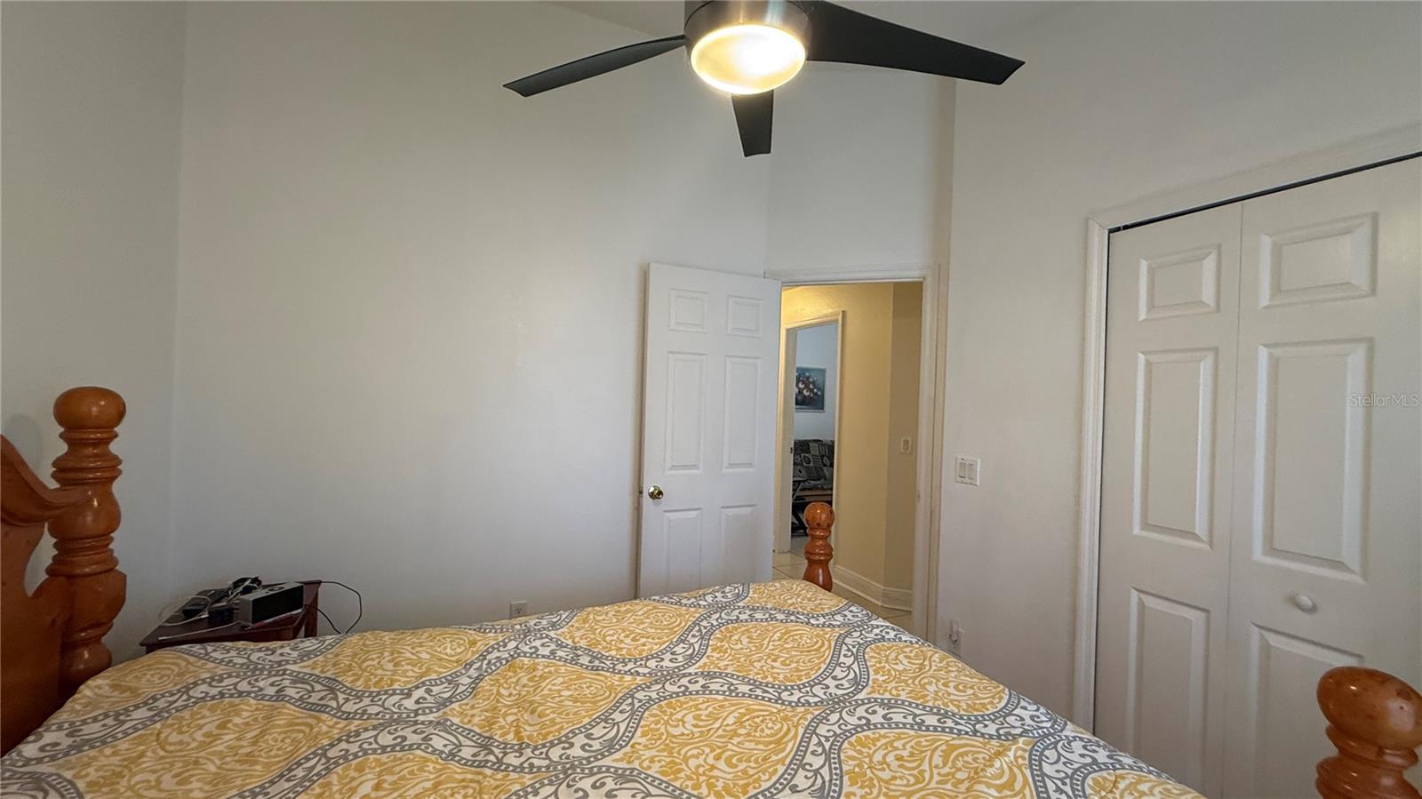 Image 39 of 66 For 2646 Quarterdeck Court