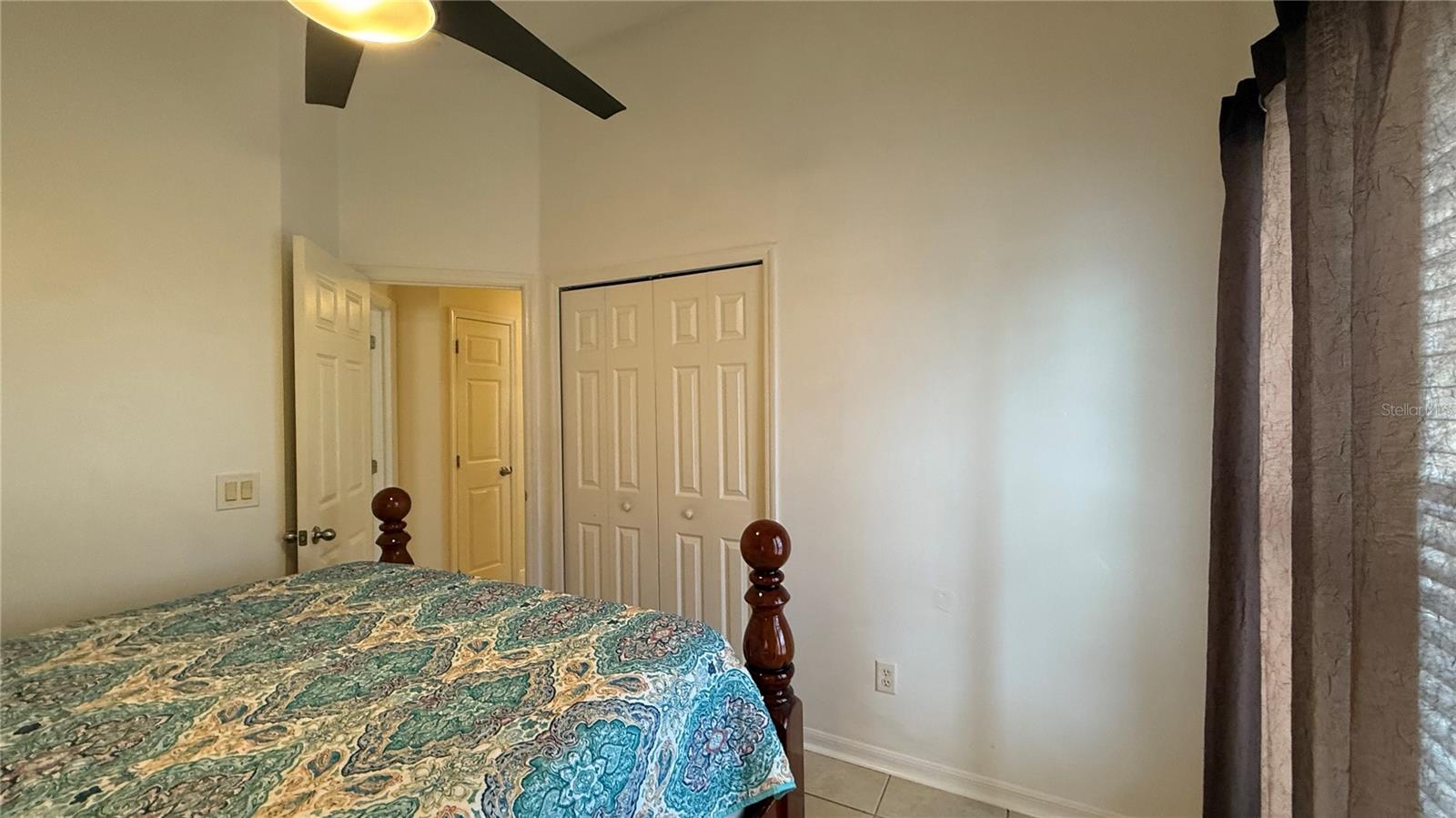 Image 43 of 66 For 2646 Quarterdeck Court