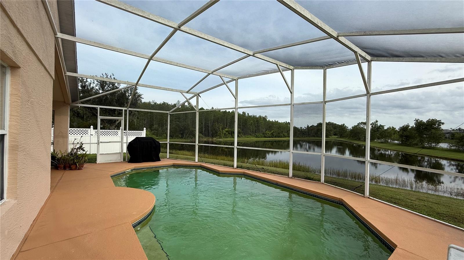 Image 59 of 66 For 2646 Quarterdeck Court