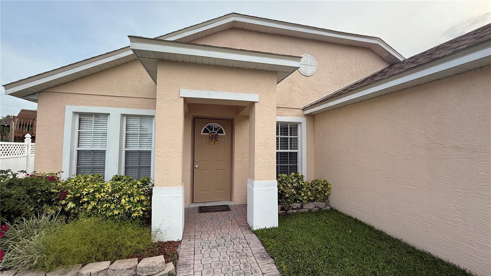 Image 6 of 66 For 2646 Quarterdeck Court