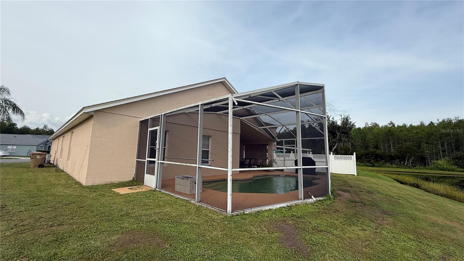 Image 61 of 66 For 2646 Quarterdeck Court