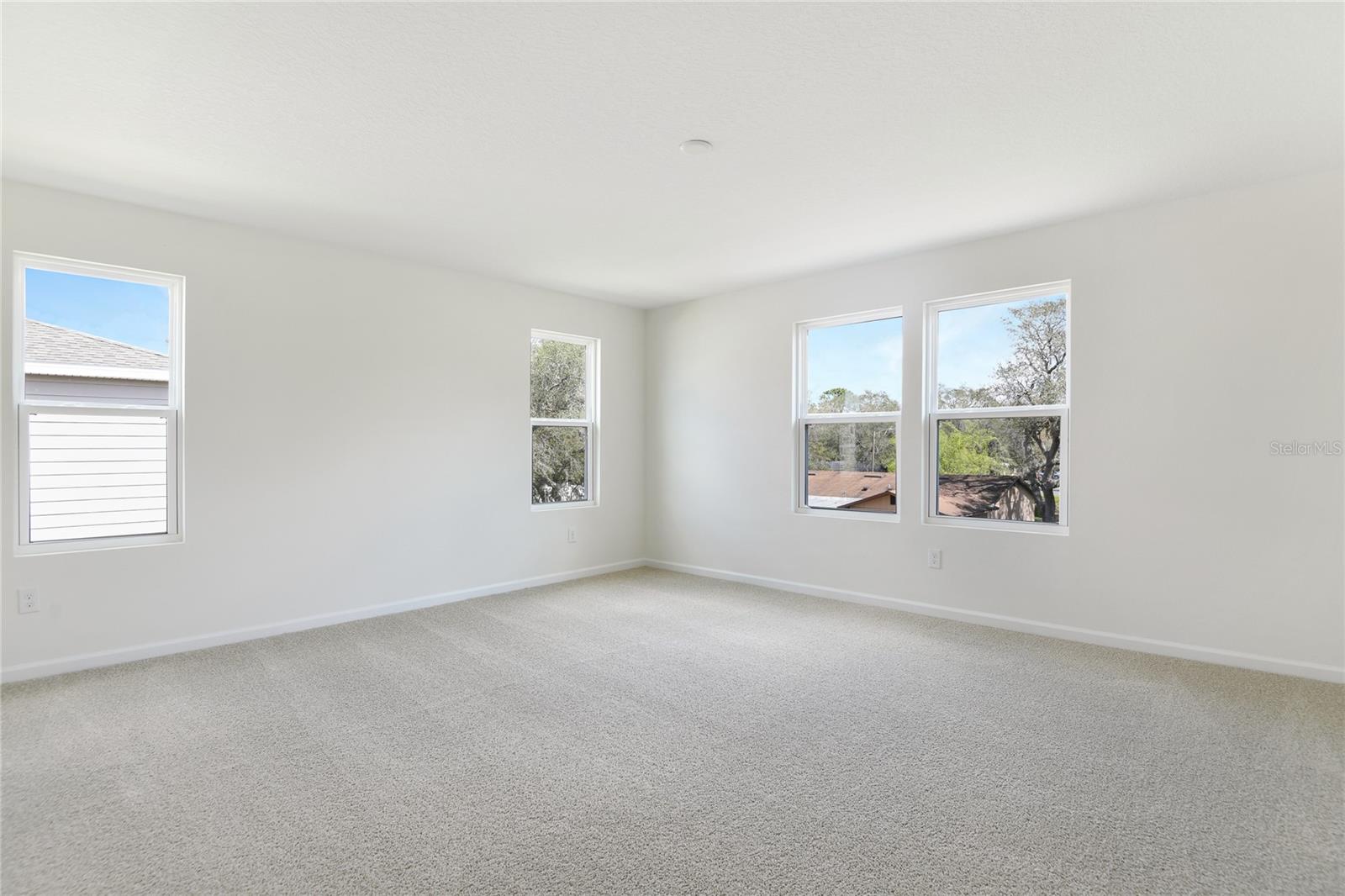Image 11 of 18 For 655 Summit River Drive