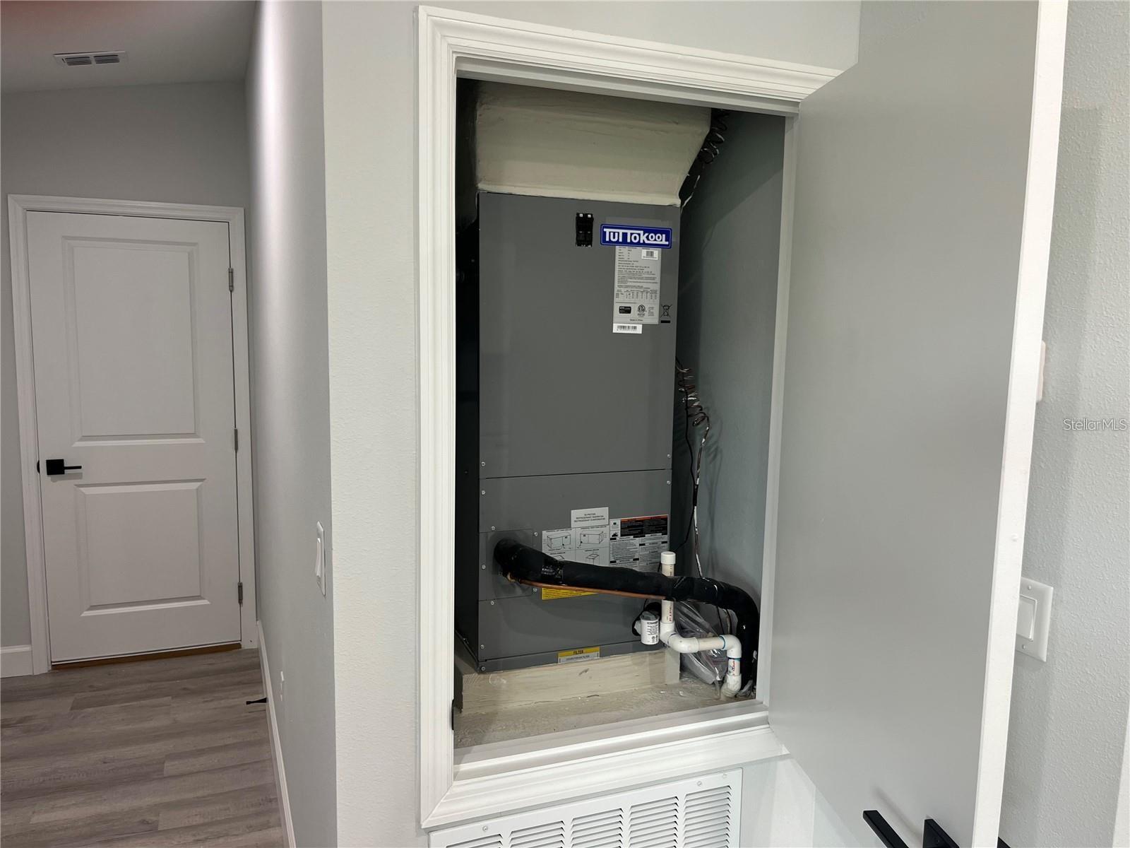 Image 13 of 18 For 7213 Ancha Street