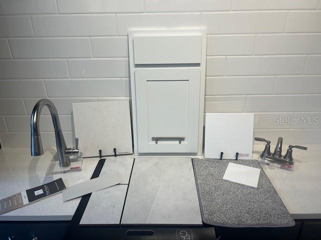 Image 2 of 44 For 9229 Players Drive