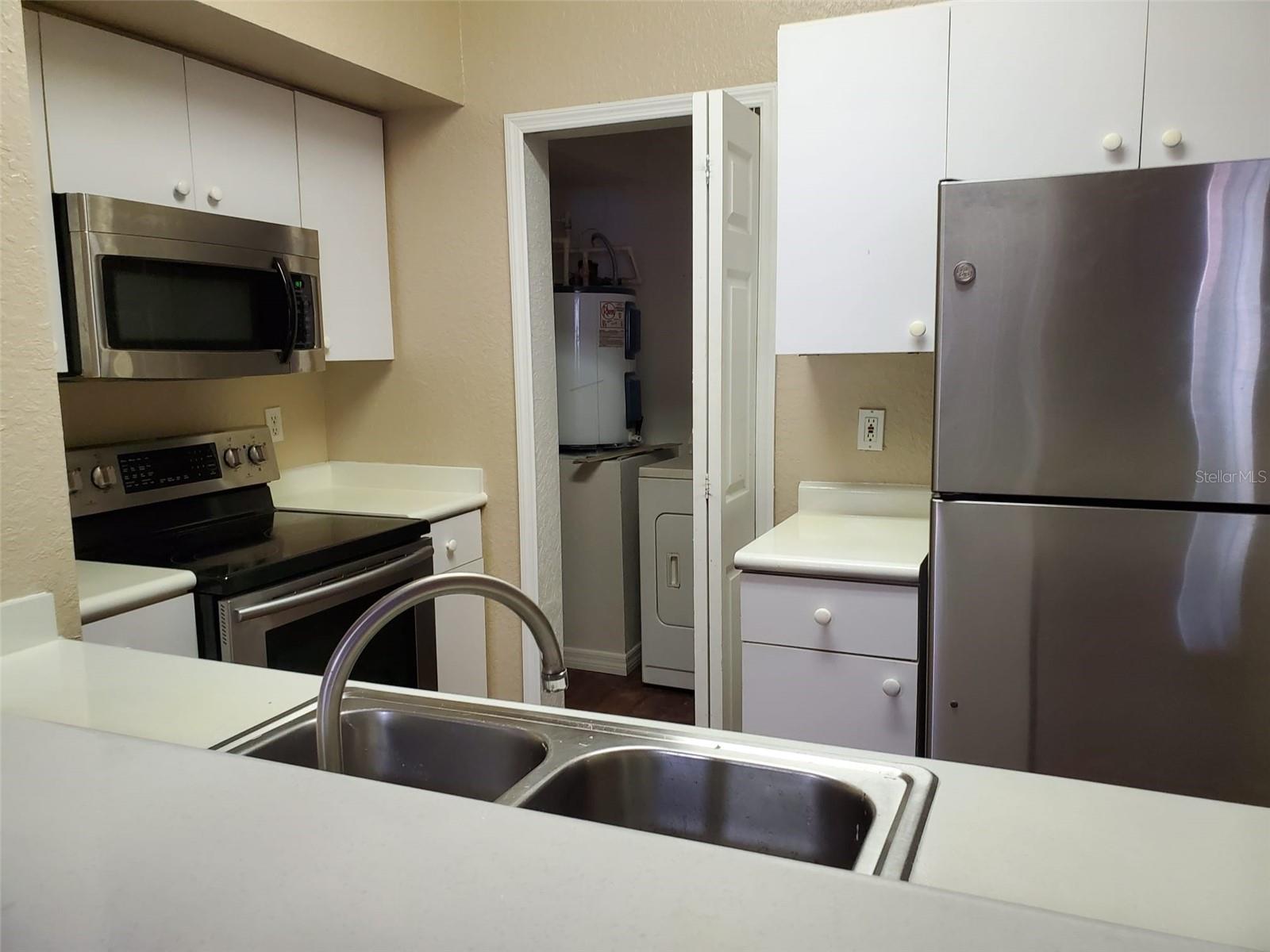Image 6 of 10 For 5005 City Street 1313