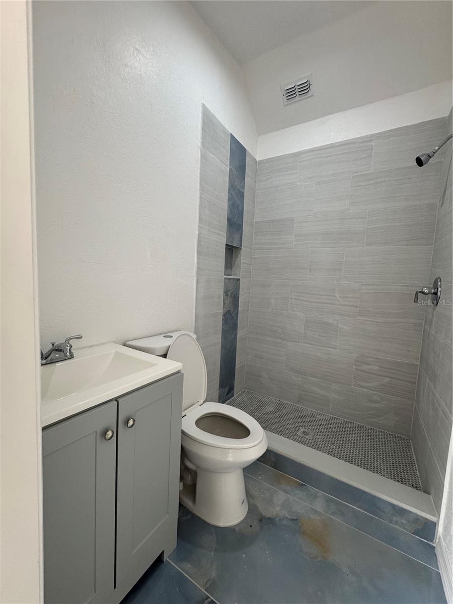 Image 4 of 14 For 2435 Appaloosa Road