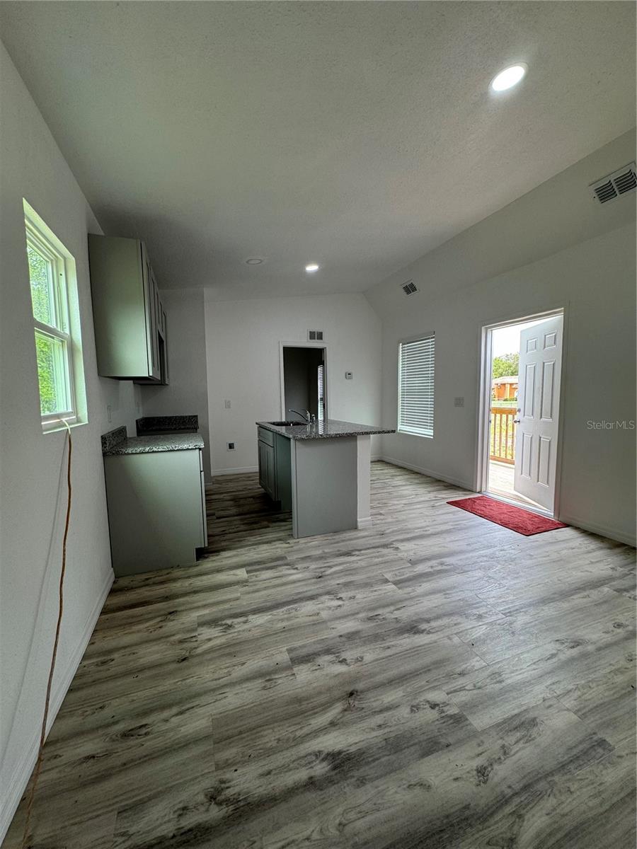 Image 7 of 14 For 2435 Appaloosa Road