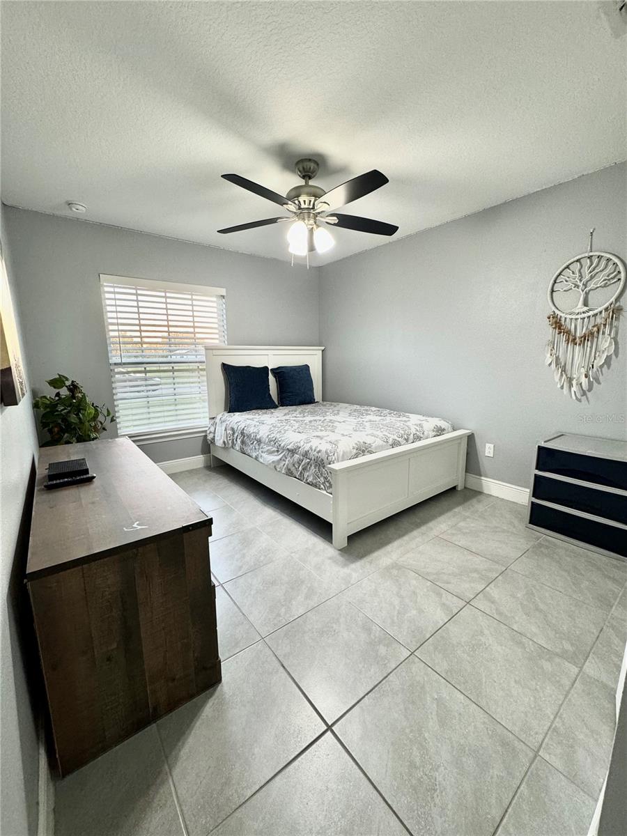 Image 18 of 21 For 448 Britten Drive
