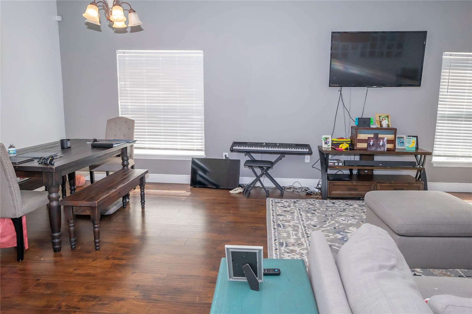 Image 3 of 11 For 2268 Victoria Falls Drive