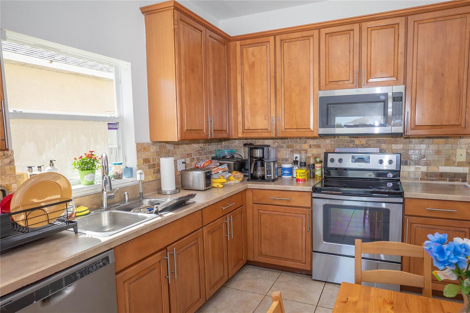 Image 5 of 11 For 2268 Victoria Falls Drive