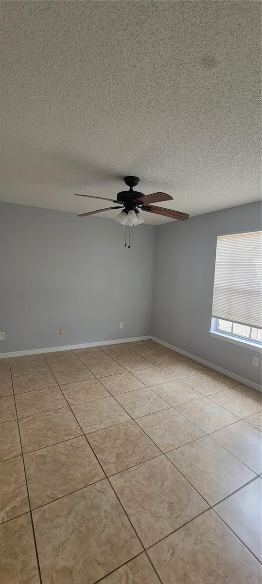 Image 11 of 14 For 1023 Hiawassee Road 4017