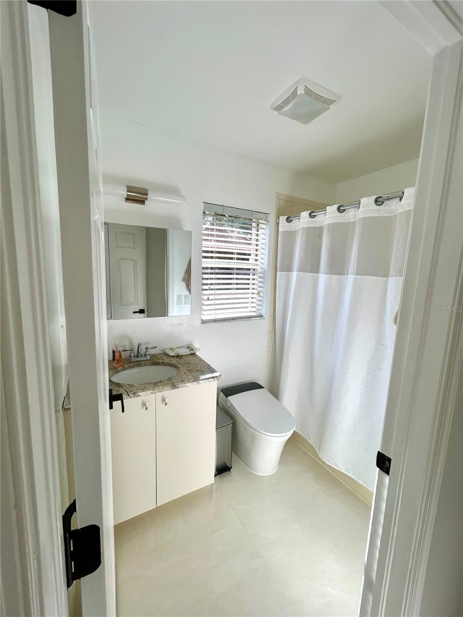 Image 13 of 35 For 1084 Aspri Way