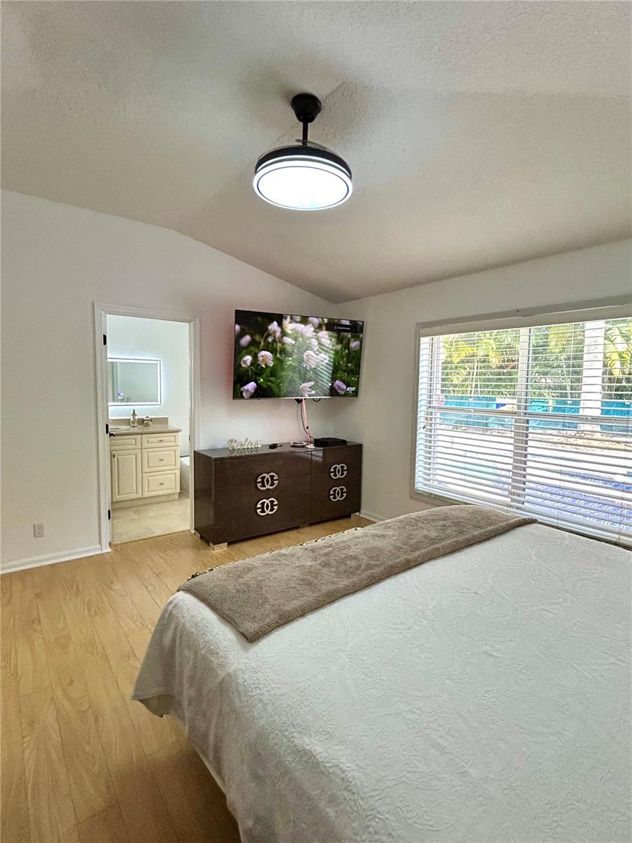Image 14 of 35 For 1084 Aspri Way