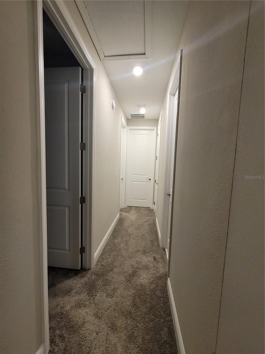 Image 13 of 20 For 7248 Carrickbend Lane