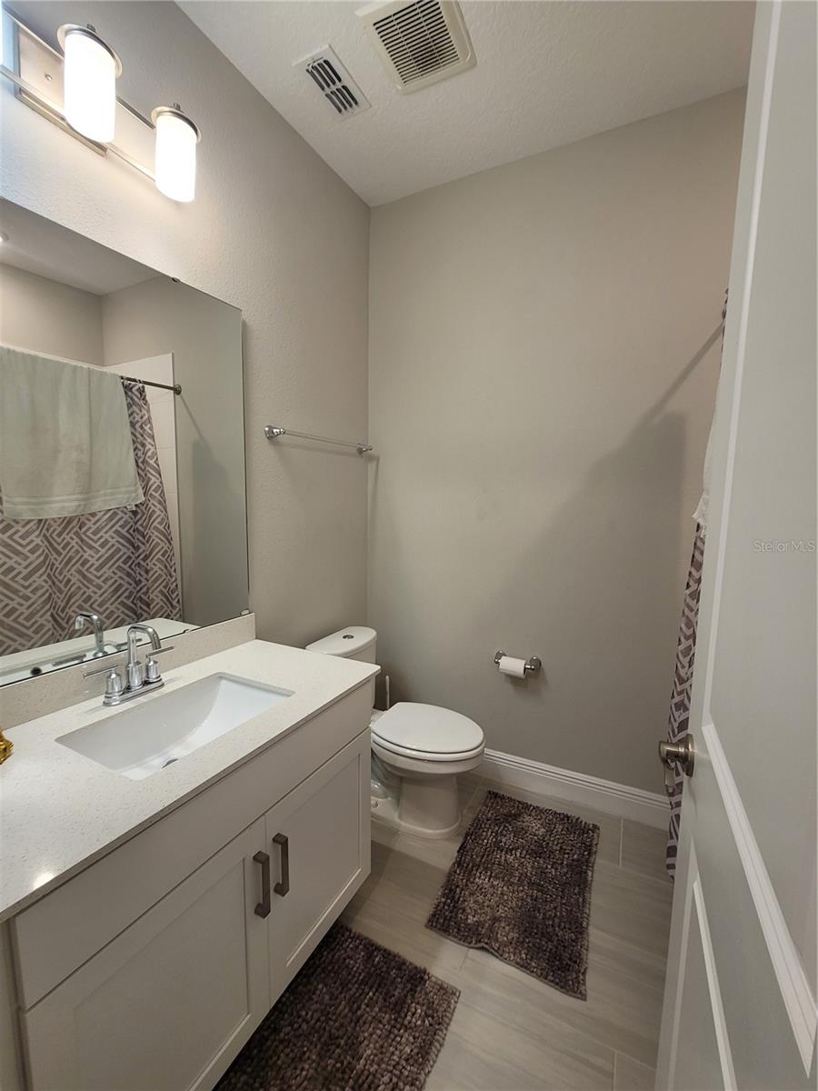 Image 18 of 20 For 7248 Carrickbend Lane
