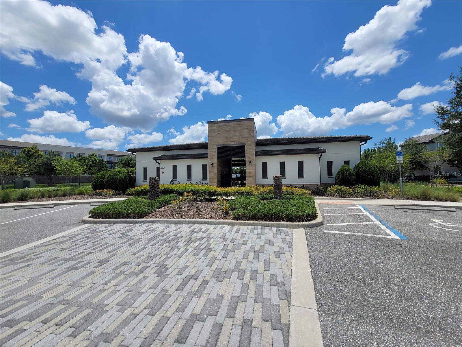 Image 3 of 20 For 7248 Carrickbend Lane