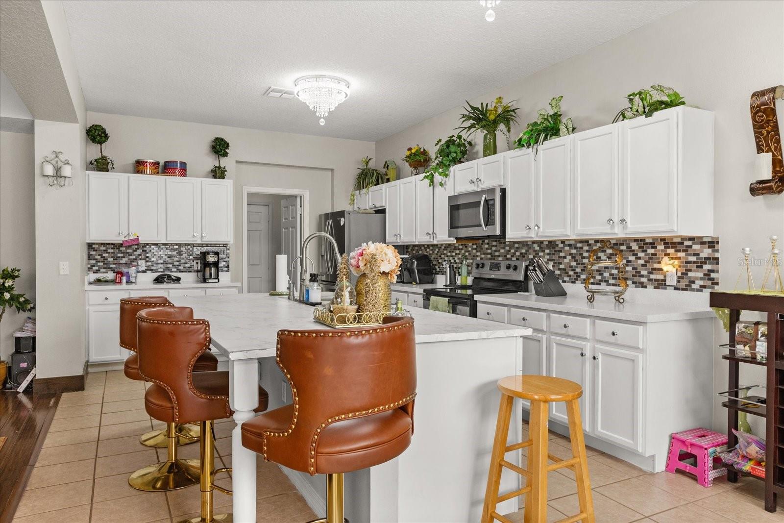 Image 11 of 41 For 1704 Pine Ridge Drive