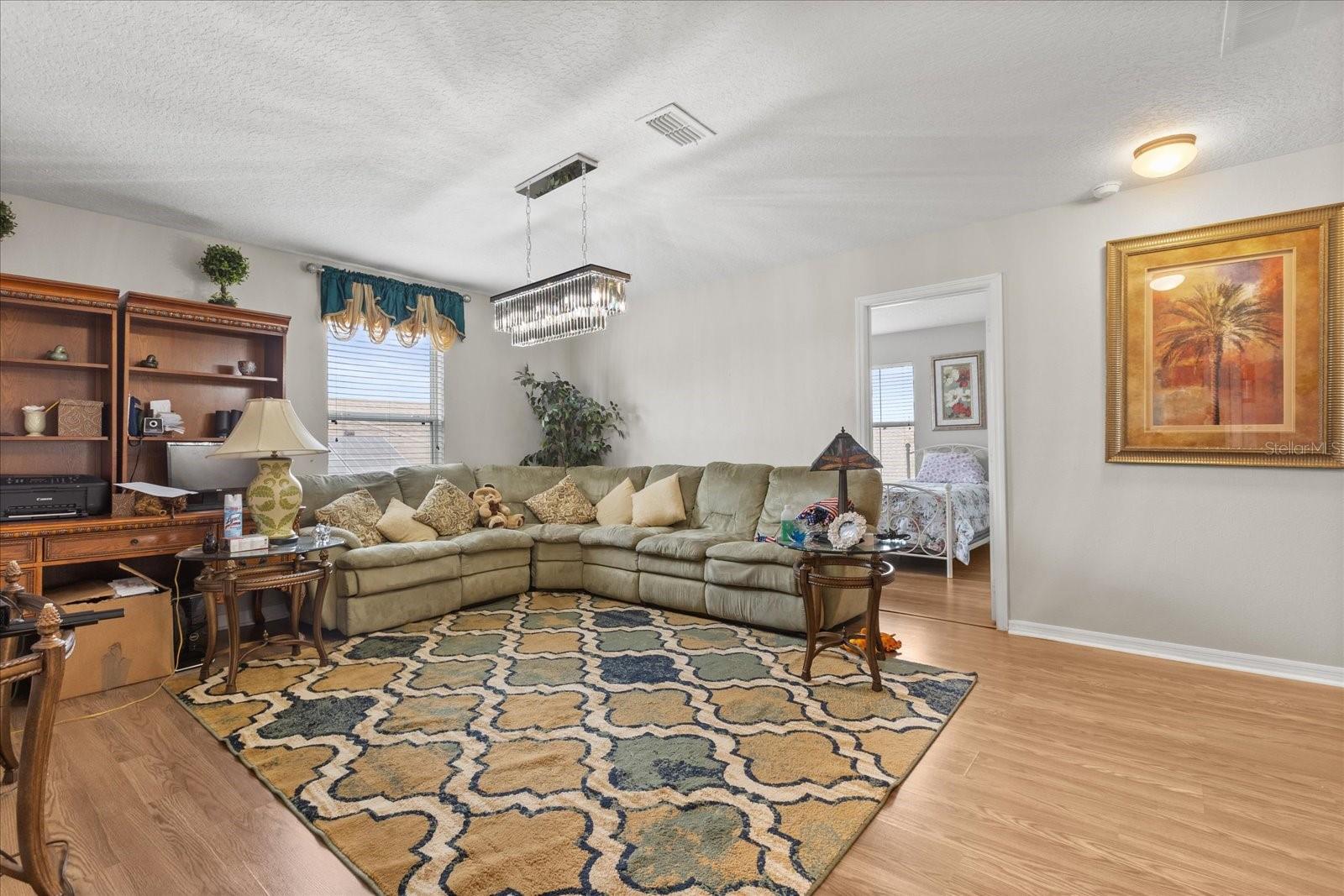 Image 19 of 41 For 1704 Pine Ridge Drive