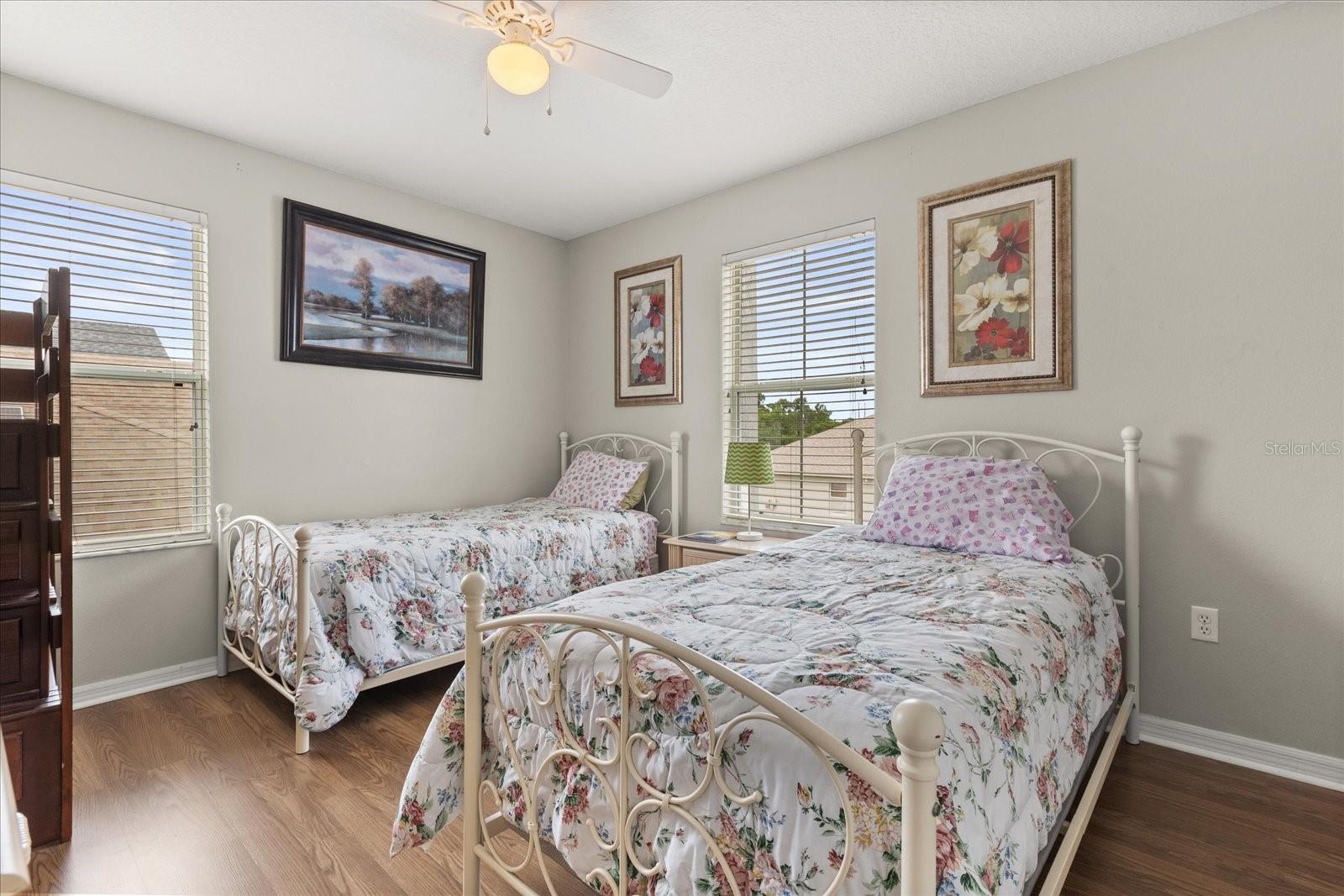 Image 21 of 41 For 1704 Pine Ridge Drive