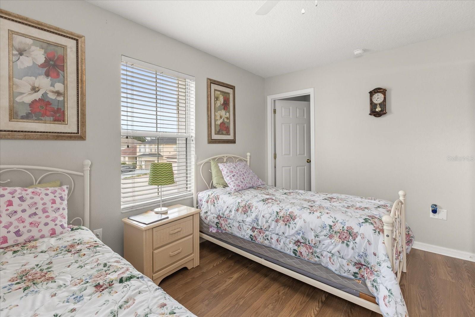 Image 22 of 41 For 1704 Pine Ridge Drive