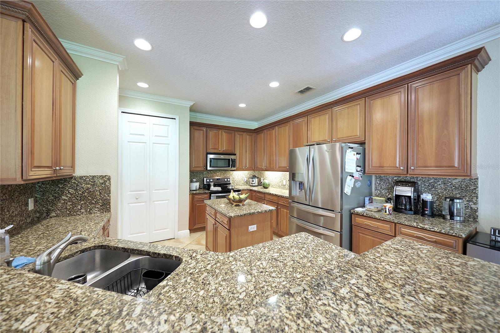 Image 12 of 34 For 3715 Eagle Isle Circle
