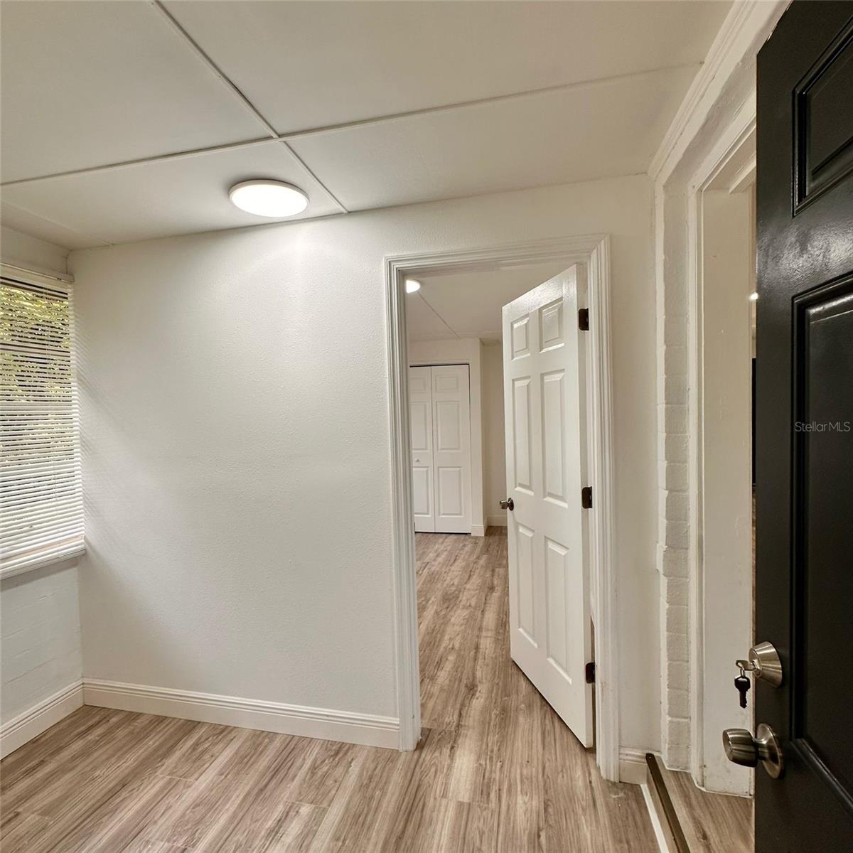 Image 3 of 37 For 1615 9th Street