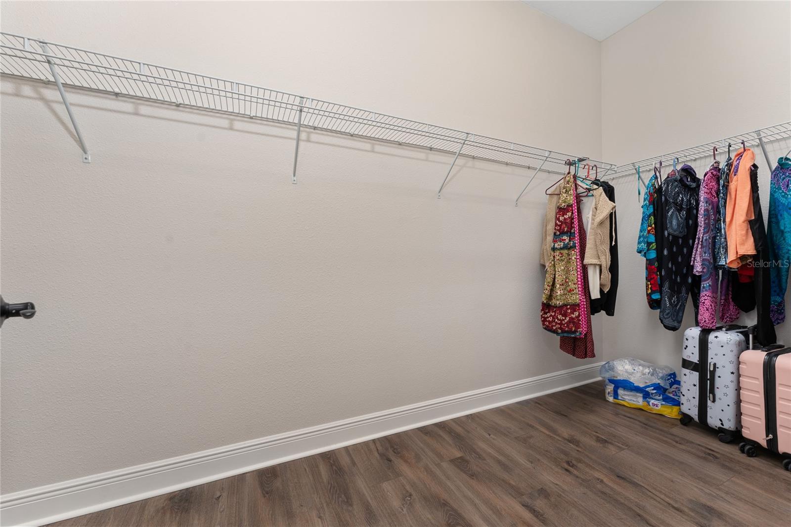 Image 13 of 37 For 1598 Whitewood Court