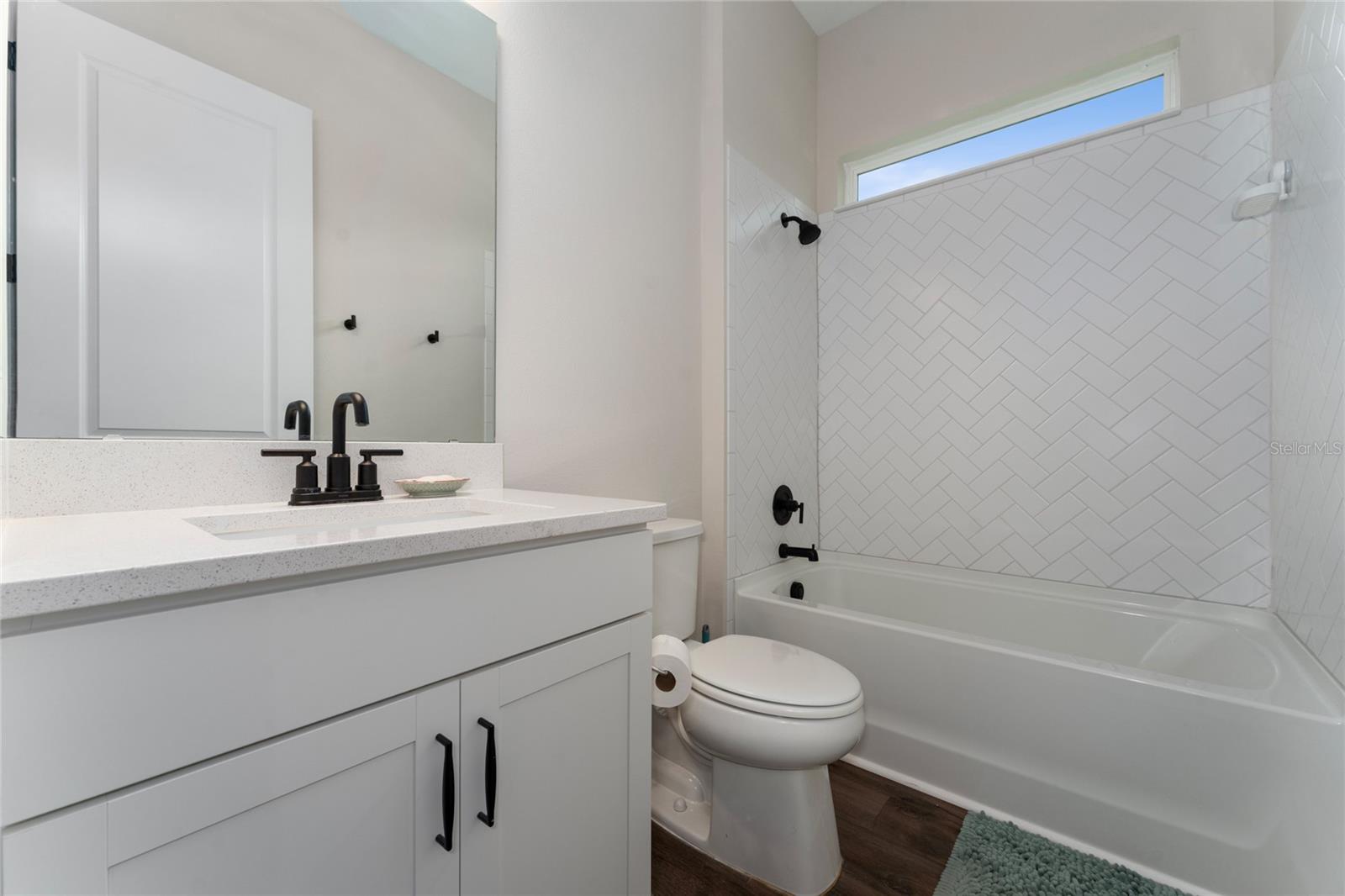 Image 16 of 37 For 1598 Whitewood Court