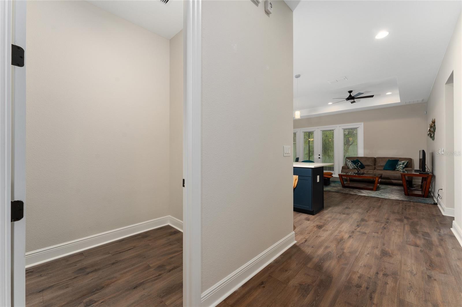 Image 17 of 37 For 1598 Whitewood Court