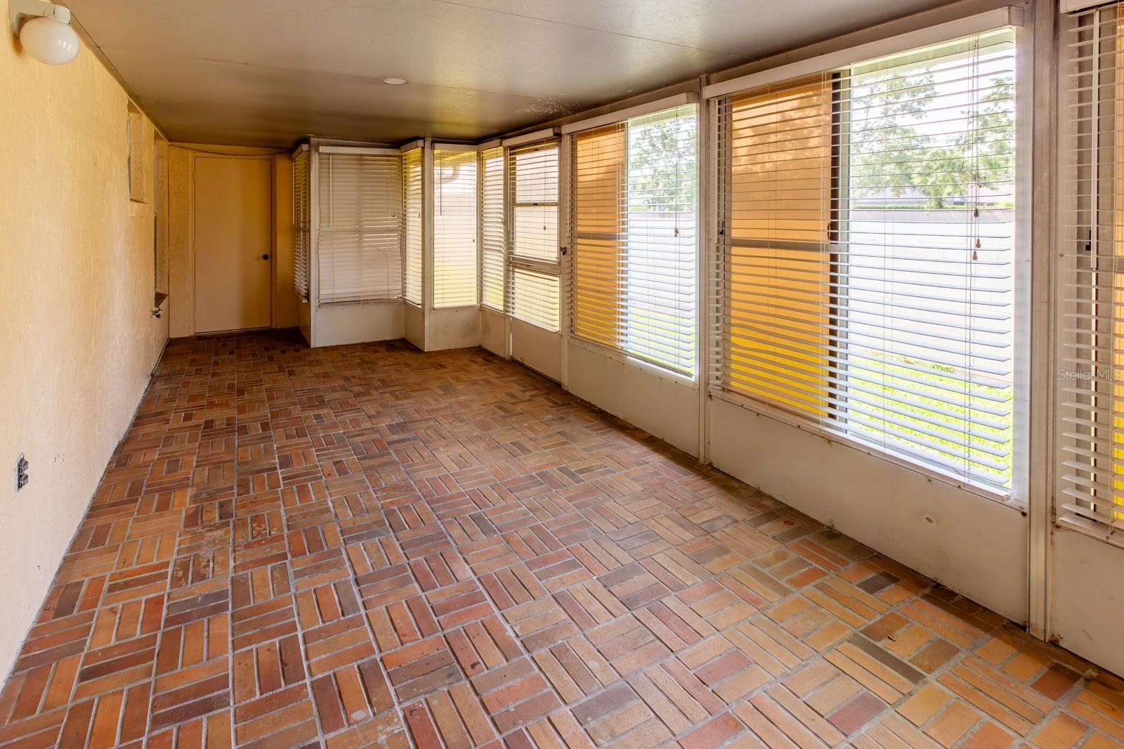Image 14 of 14 For 3267 Villa Way Circle