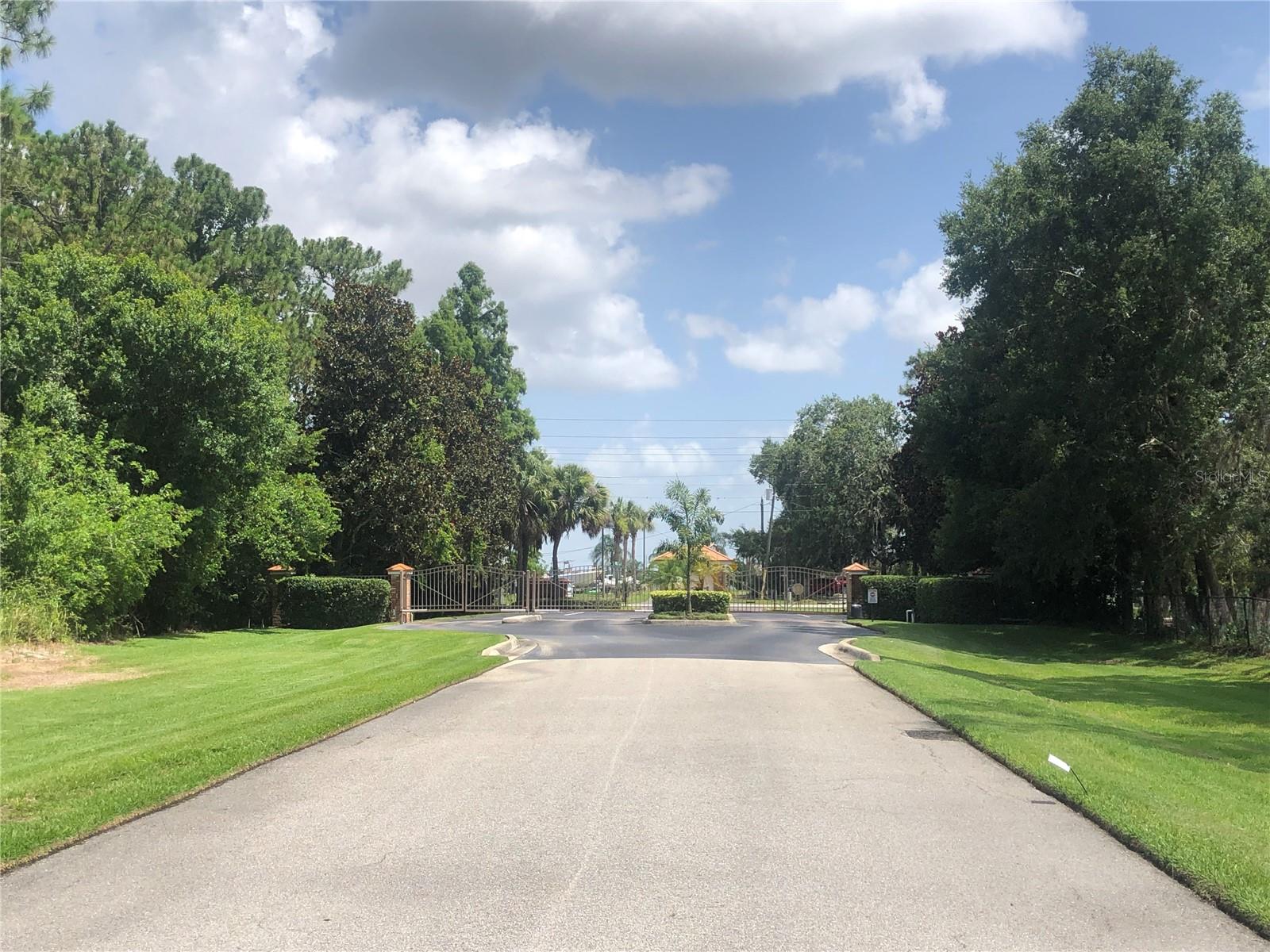 Image 12 of 17 For 1005 Hawks Landing Drive