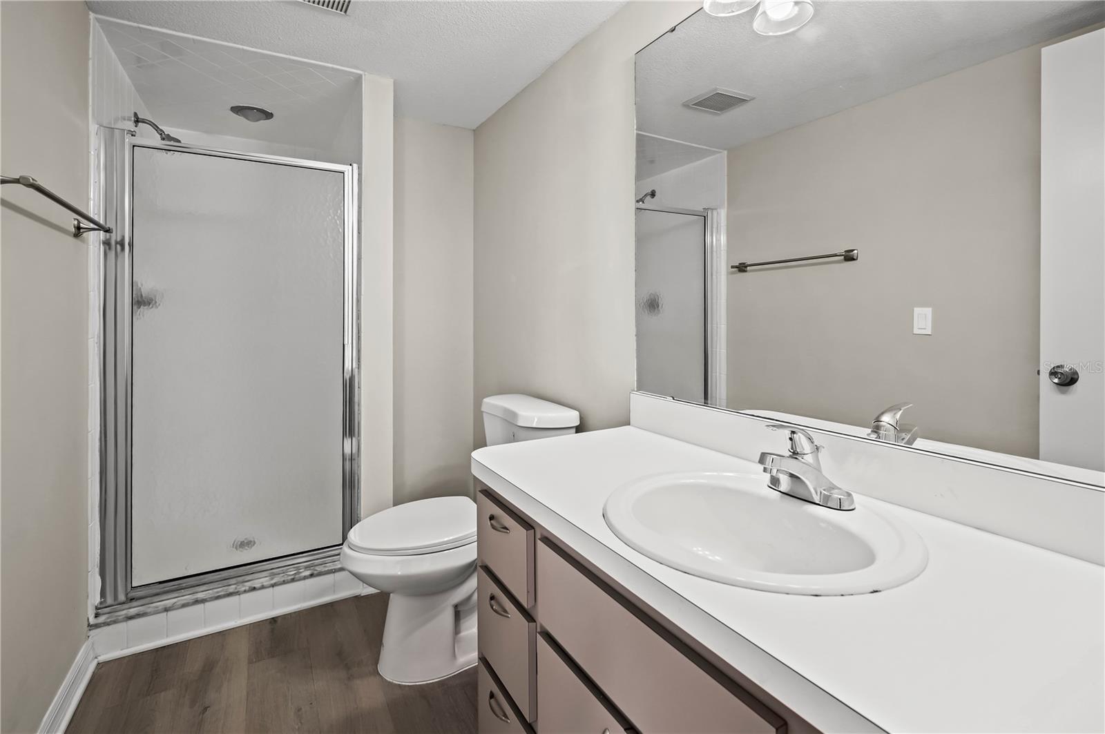 Image 16 of 22 For 1621 2nd Street 203