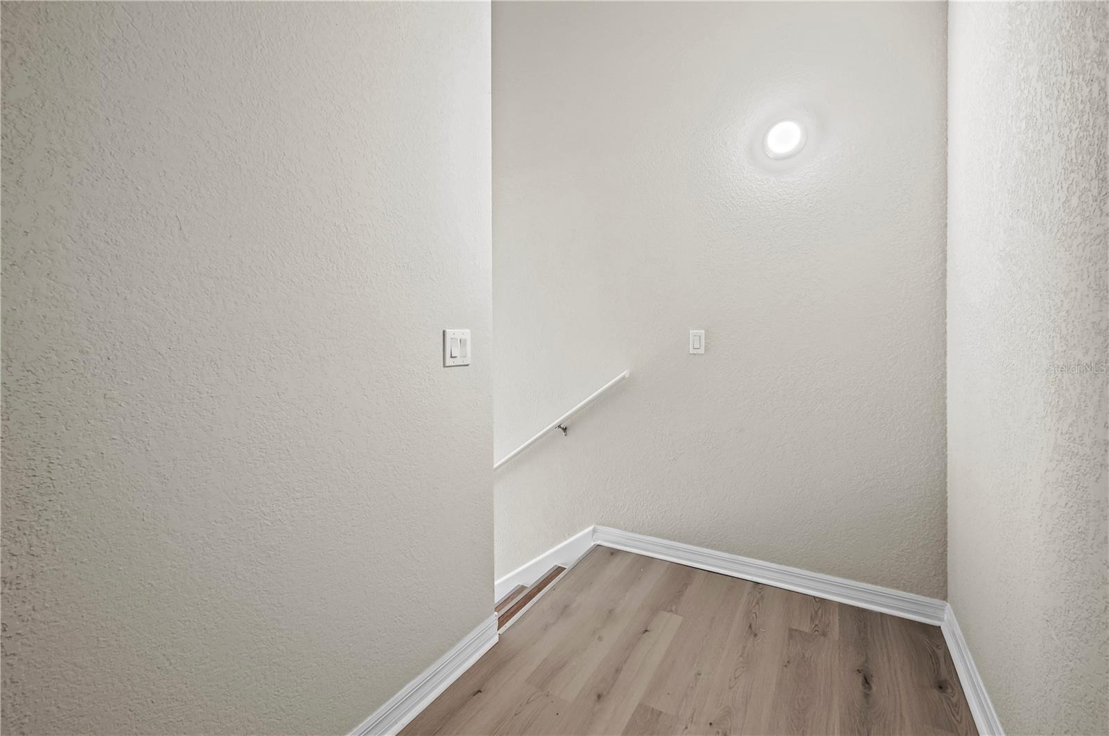 Image 7 of 22 For 1621 2nd Street 203