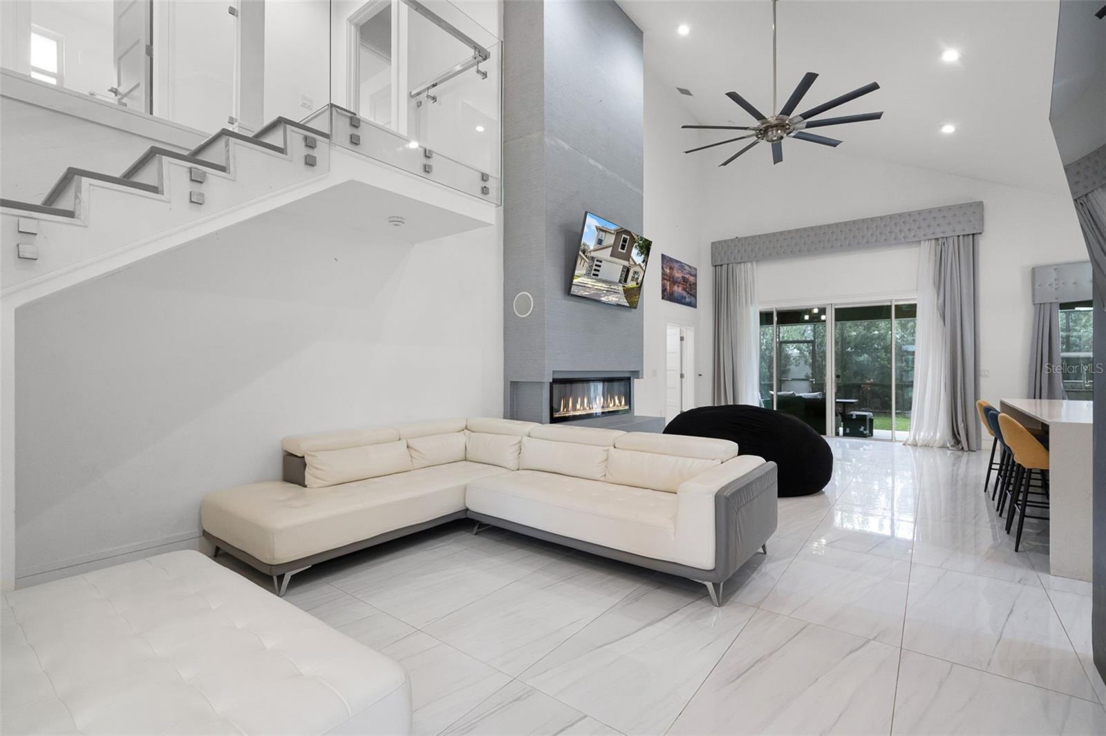 Image 5 of 39 For 2561 Montego Bay Boulevard