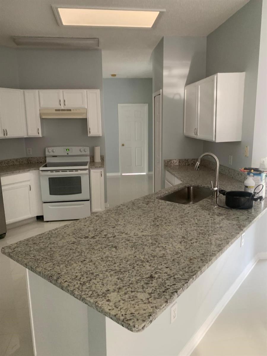 Image 5 of 18 For 808 Massy Court